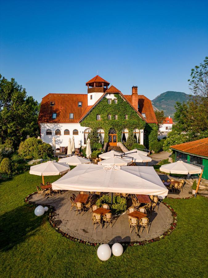 Conacul Secuiesc-Szekelyko Kuria Hotel Coltesti Buitenkant foto