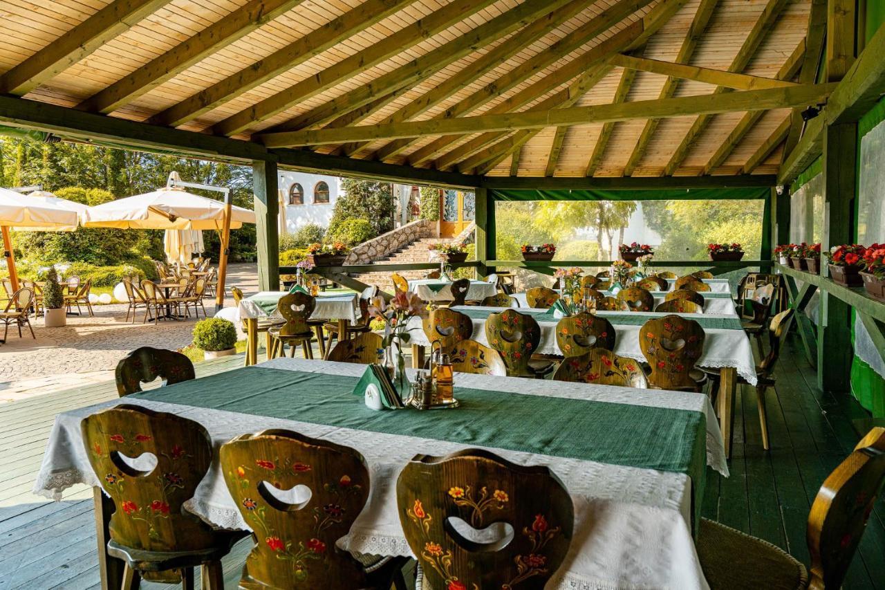 Conacul Secuiesc-Szekelyko Kuria Hotel Coltesti Buitenkant foto